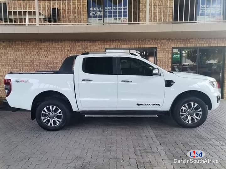 Ford Ranger 2.0 Biturbo Wildtrak Automatic 2018 - image 3