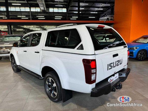 Picture of Isuzu KB250 D-Teq HO X-Rider Call 081 494 5928 Manual 2016