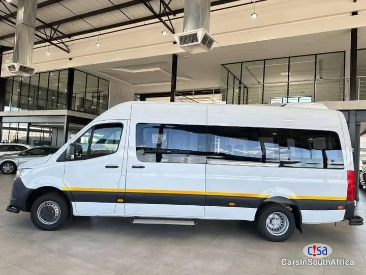 Mercedes Benz 500-Series 515 CDI(0726318146) Manual 2019 in South Africa
