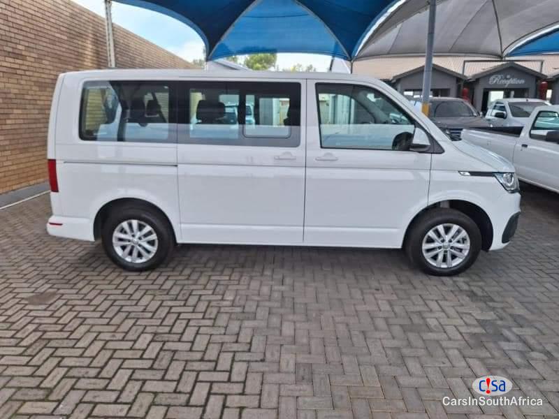Picture of Volkswagen Kombi Kombi 2.0 Manual 2015