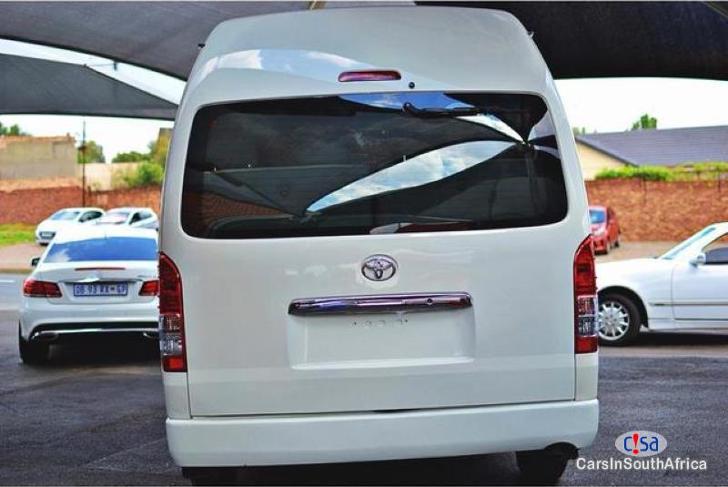 Toyota Quantum 2.5D-4D GL 14-Seater Manual 2015 in North West