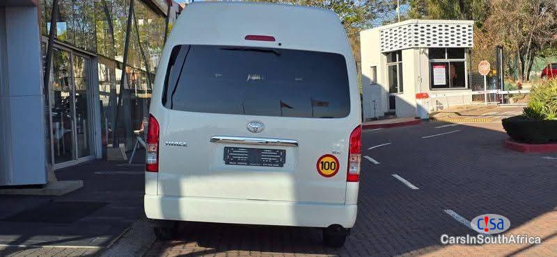 Toyota Quantum 14 Seater 2.5D GL Manual 2019 in South Africa