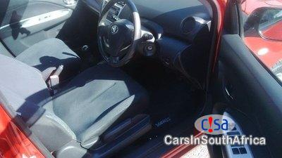 Toyota Yaris 1.3 Manual 2008 - image 4