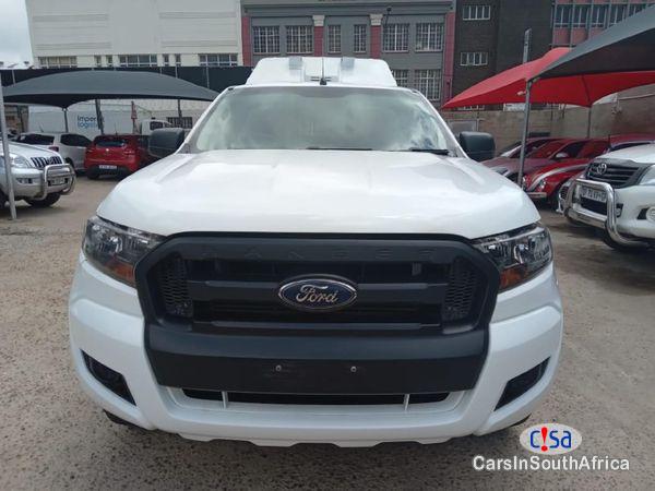 Pictures of Ford Ranger 2.2 Manual 2017