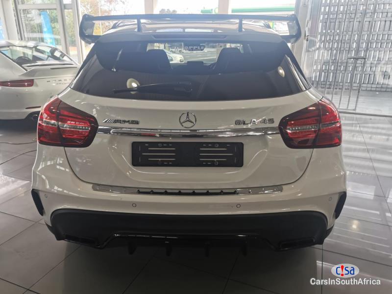 Mercedes Benz GL-Class 2.0 Automatic 2021 - image 2