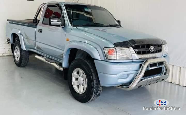 Picture of Toyota Hilux 2700i Manual 2010