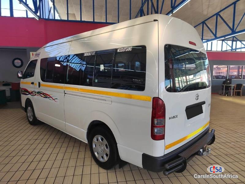 Toyota Quantum 2.5D4d Ses´fikile 16 Seater Manual 2022 - image 2