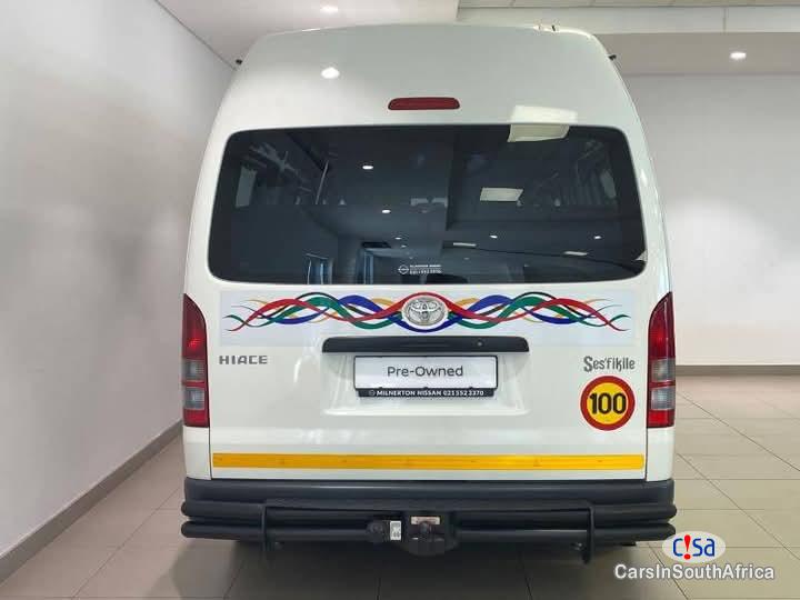 Toyota HiAce Toyota Quantum 2.5D-4D Ses´fikile 16-Seater Bus Manual 2023 in Gauteng