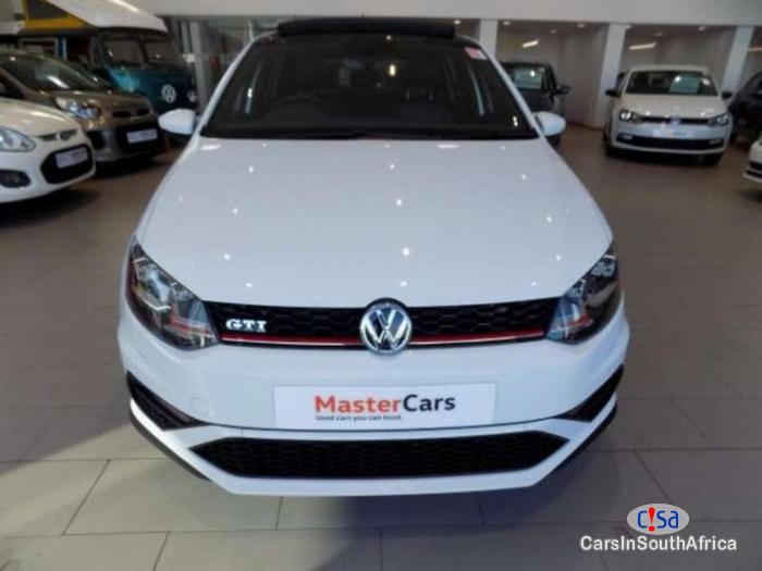 Volkswagen Polo Automatic 2016 - image 9