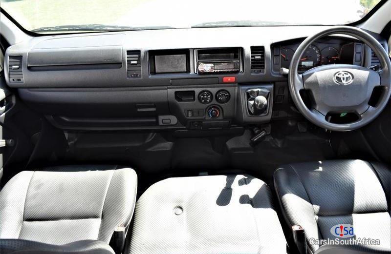 Toyota Quantum 2018 2.5D-4D Diesel Engine Call 0732073197 Manual 2018 - image 3