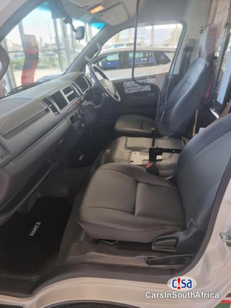 Toyota Quantum BANK REPO 2.5D4D SES´FIKILE Manual 2020 - image 10
