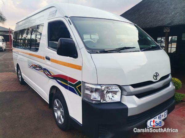 Picture of Toyota Quantum 2.5 D-4D Sesfikile 16-Seat Manual 2020