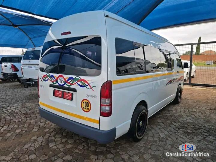 Toyota Quantum 2.5 D-4D Sesfikile 16-Seat Manual 2020 - image 2