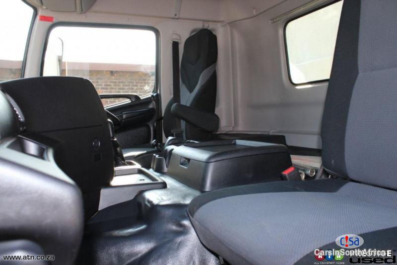 Toyota Other 5.2 Automatic 2014