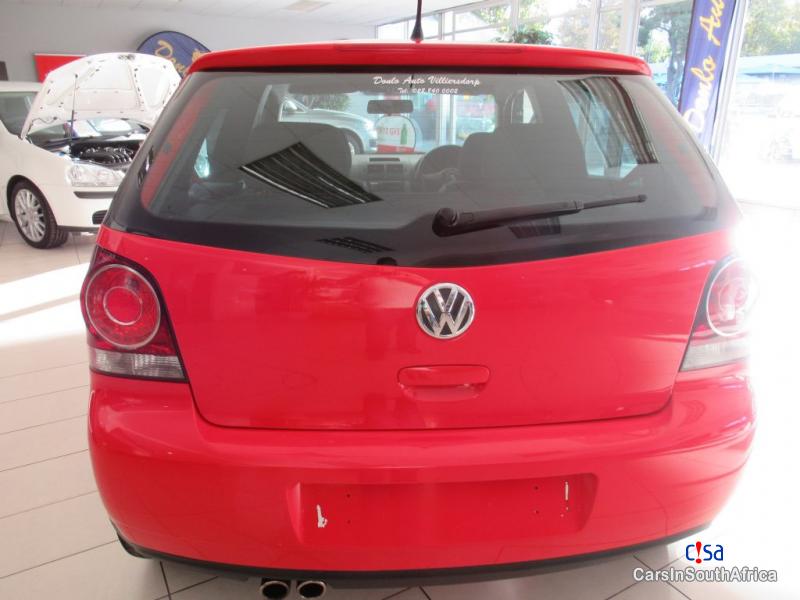Volkswagen Polo 1.6 Manual 2014 - image 4