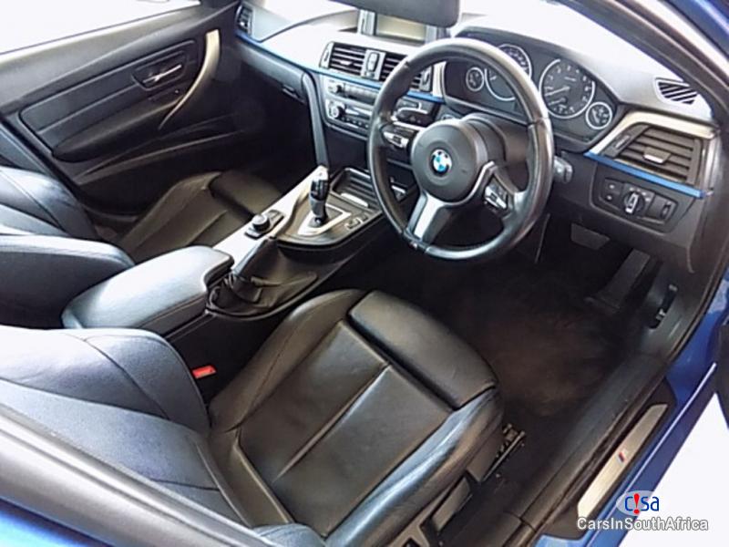 BMW 3-Series 3.2 Automatic 2012 - image 4