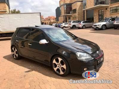 Pictures of Volkswagen Golf 2.0 Manual 2009