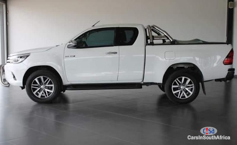 Toyota Hilux Manual 2018