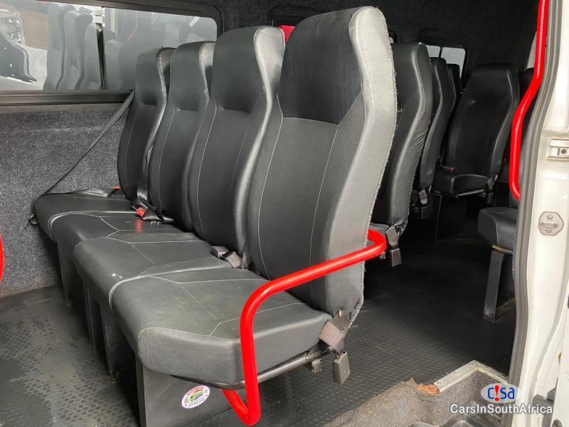 Volkswagen 2.5 Manual 2020 - image 6