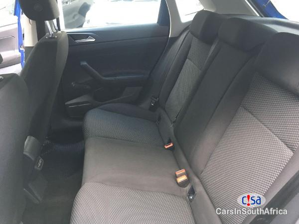 Volkswagen Polo 1.0 Manual 2020 - image 4