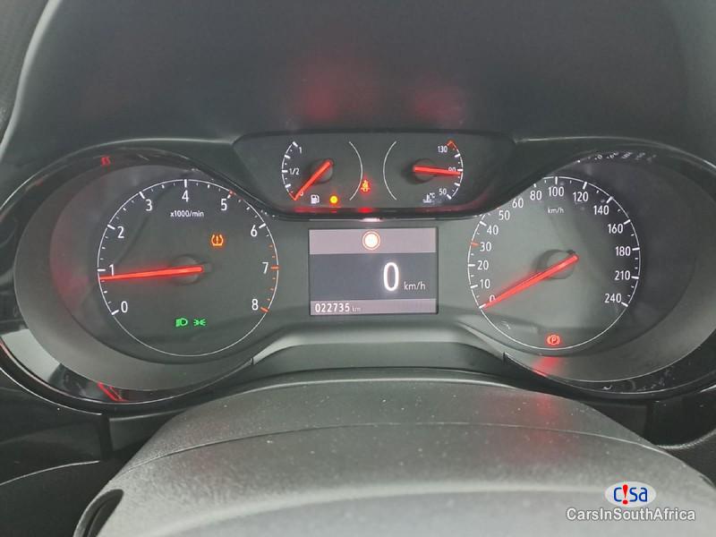Opel Corsa Manual 2022 - image 11