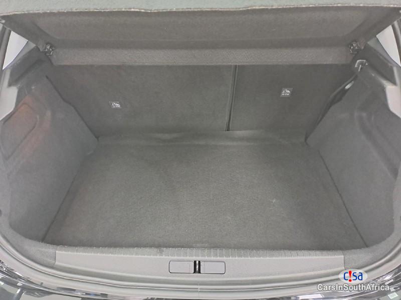 Opel Corsa Manual 2022 - image 2