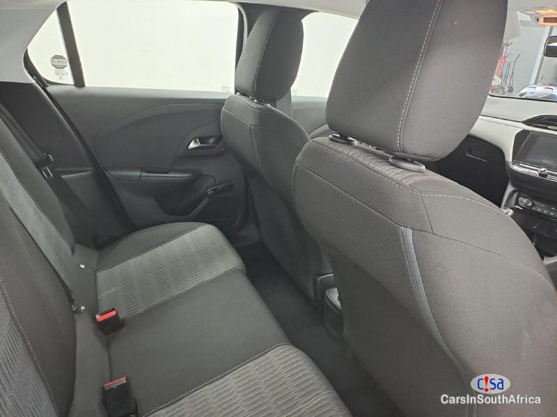 Opel Corsa Manual 2022 - image 8