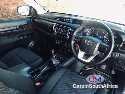 Toyota Hilux 2.4 GD-6 RB SRX A/T P/UE/CAB Automatic 2016 in South Africa