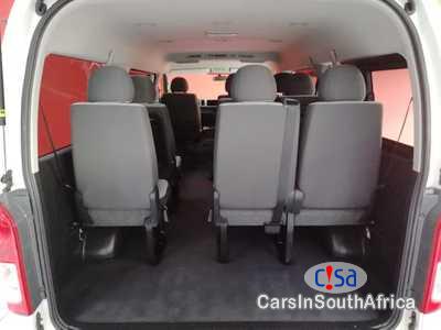 Toyota Quantum 2.7 10 SEATS Manual 2017 in South Africa