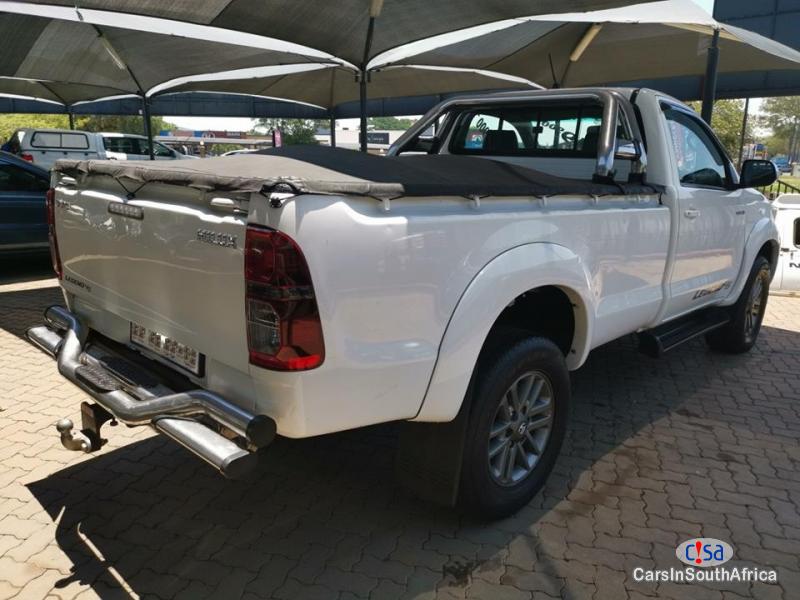 Toyota Hilux 3.0 Manual 2015 in KwaZulu Natal