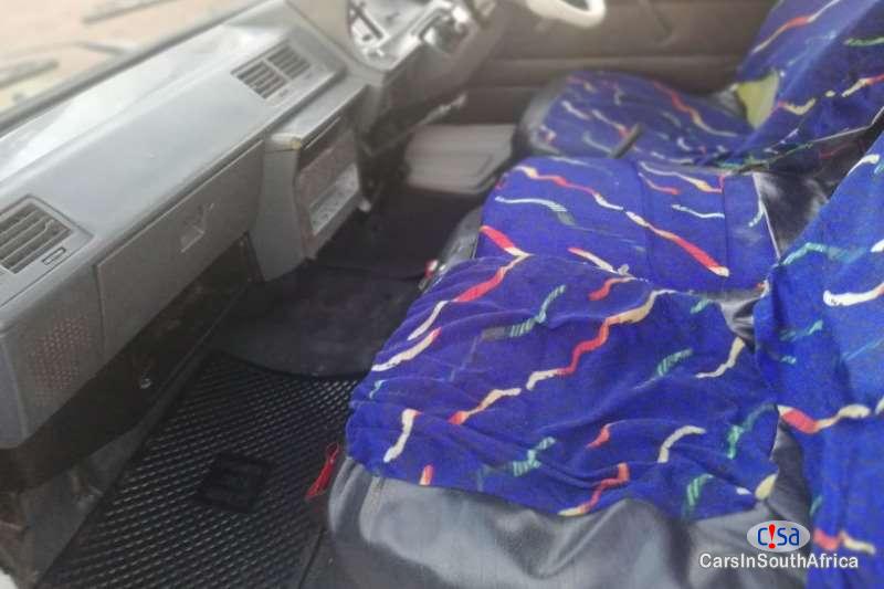 Toyota HiAce 2.2 Manual 2007 - image 6