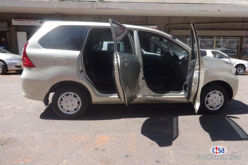 Toyota Avanza 1.5 Manual 2015 - image 2