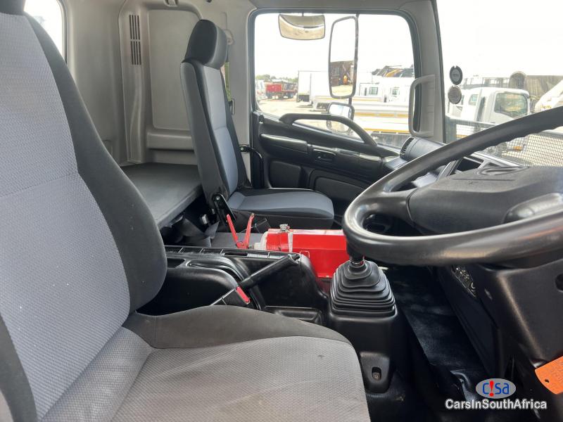 Toyota 5.2 Manual 2016 - image 6