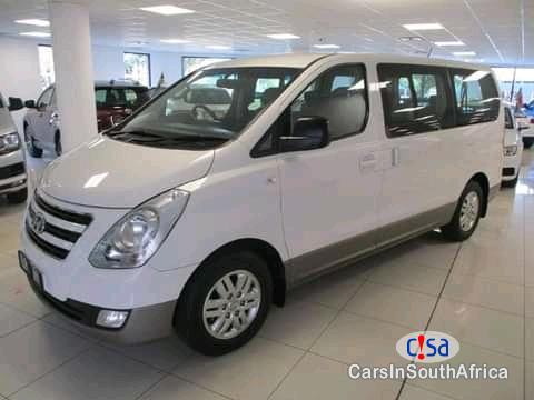 Pictures of Hyundai H-1 Manual 2011