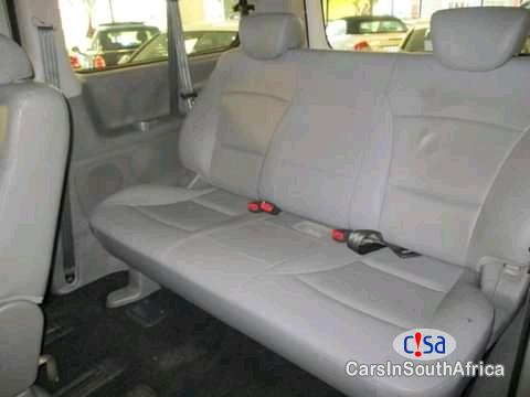 Hyundai H-1 Manual 2011 - image 9