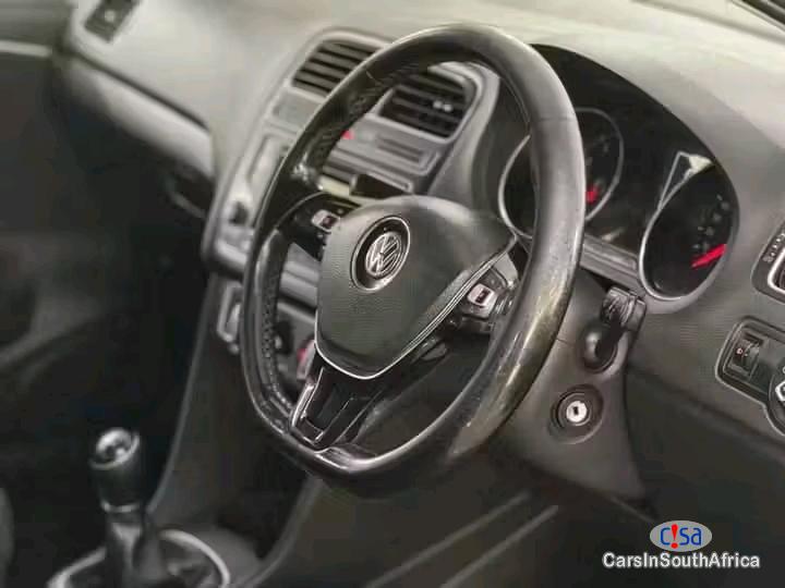 Volkswagen Polo 2017 VOLKSWAGEN POLO 1.2TSI HIGHLINE DSG(89277) 067 251 5460 Manual 2017 - image 5