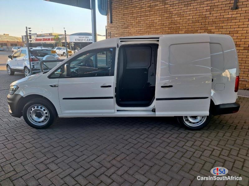 Volkswagen Caddy 2.0TDI Panel Van 067 251 5460 Manual 2019 - image 5