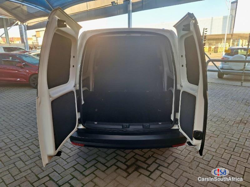 Volkswagen Caddy 2.0TDI Panel Van 067 251 5460 Manual 2019 - image 7