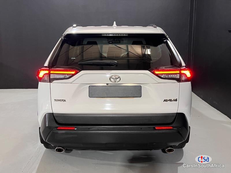 Toyota RAV-4 2.0 GX Automatic 2020 - image 5