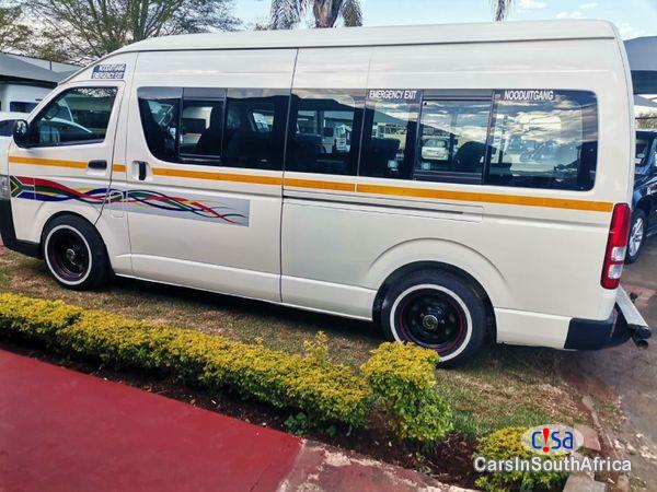 Toyota Quantum 2.5 D-4D Sesfikile 16-Seat Manual 2020 - image 2