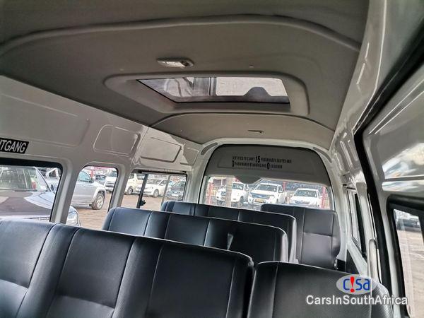 Toyota Quantum 2.5 D-4D Sesfikile 16-Seat Manual 2020 - image 3