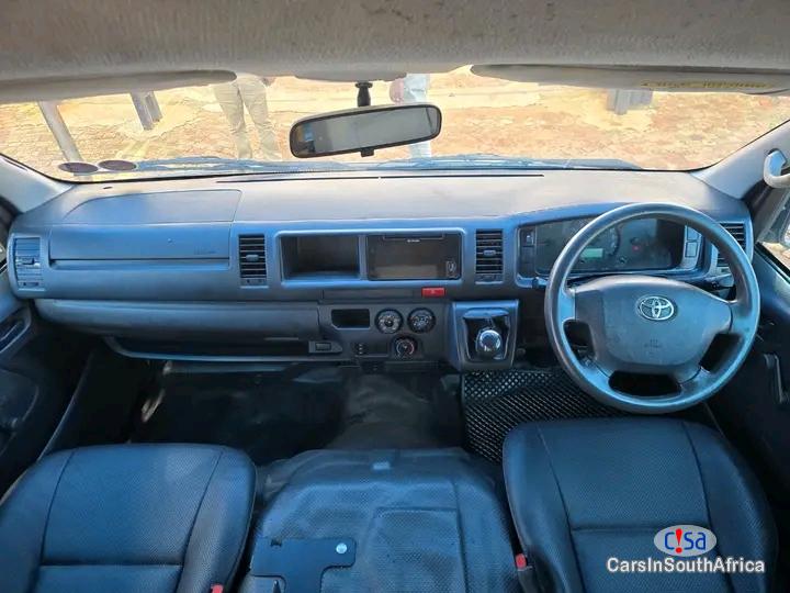 Toyota Quantum 2.5 D-4D Sesfikile 16-Seat Manual 2020 - image 3