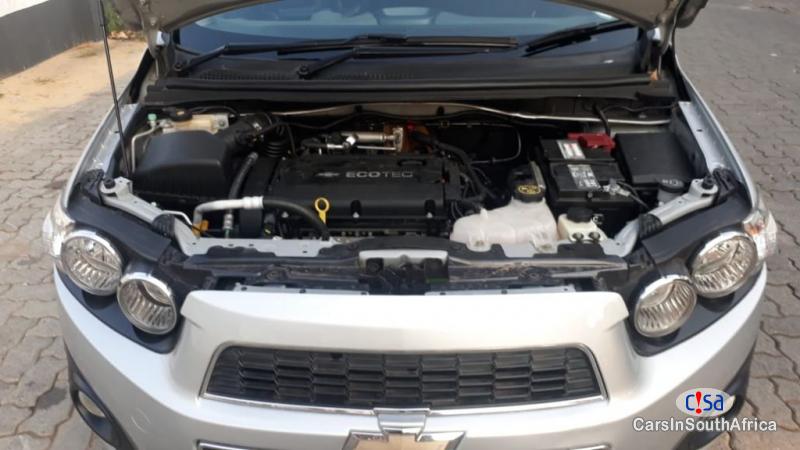 Chevrolet Sonic Manual 2013 - image 10