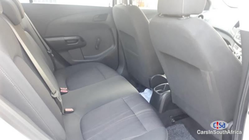 Chevrolet Sonic Manual 2013 - image 9