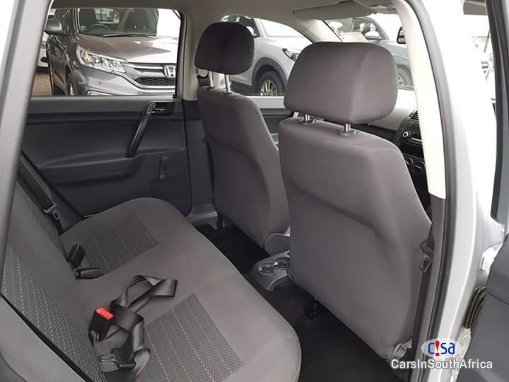 Volkswagen Polo 1400 Manual 2015 - image 8