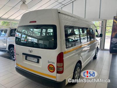 Toyota Quantum 2.5 Manual 2017 - image 4