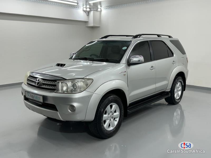 Toyota Fortuner 3.0 D4D Automatic 2011