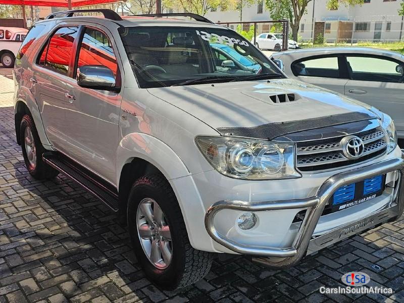 Picture of Toyota Fortuner Bank Repo 4.0 V6 4×4 Manual 2012