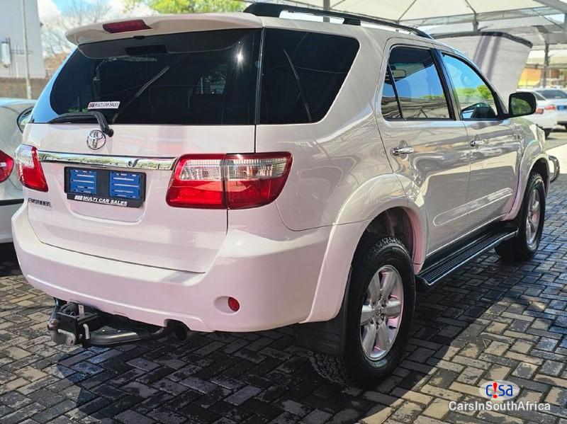 Toyota Fortuner Bank Repo 4.0 V6 4×4 Manual 2012
