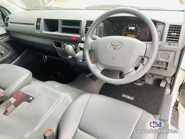 Toyota Quantum 2.5 D-4D Sesfikile Call 081 494 5928 Delivery Nationwide Manual 2019
